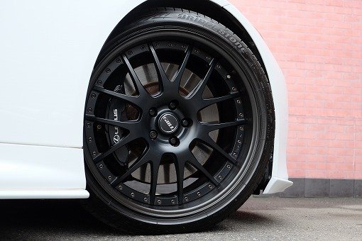 レクサス LC500h Lパッケージ