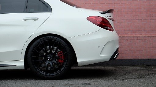 メルセデスAMG C63 S