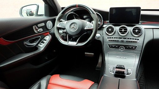 メルセデスAMG C63 S