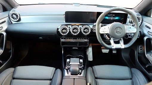 メルセデスAMG CLA45S 4MAITC+