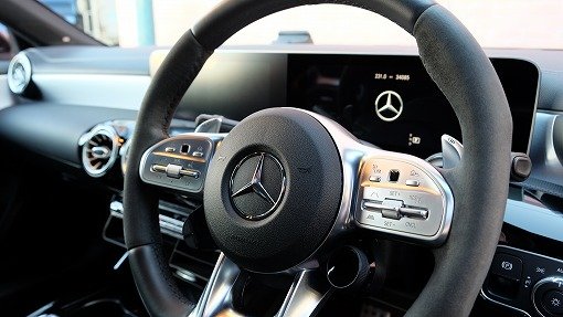 メルセデスAMG CLA45S 4MAITC+