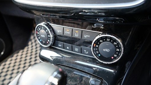 メルセデスベンツ G350d