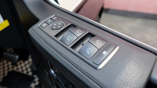 メルセデスベンツ G350d