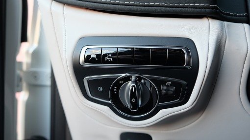 メルセデスベンツ G400d