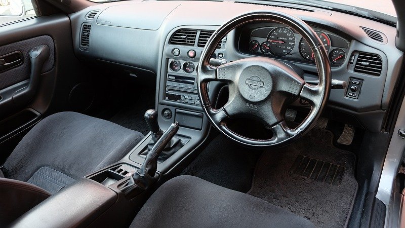ニッサン スカイライン GT-R（5）
