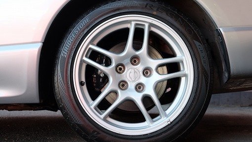 ニッサン スカイライン GT-R