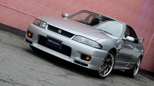 日産 スカイライン GT-R