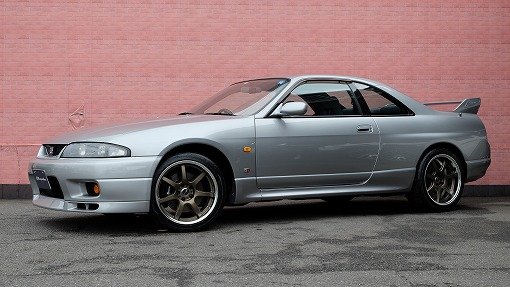 日産 スカイライン GT-R