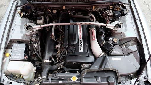 日産 スカイライン GT-R