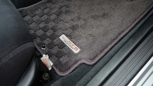 日産 スカイライン GT-R