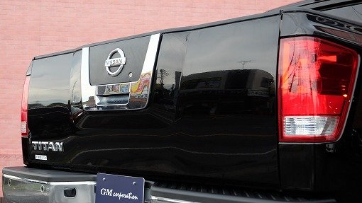 US日産 タイタン SV