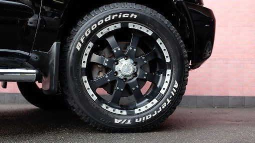US日産 タイタン SV
