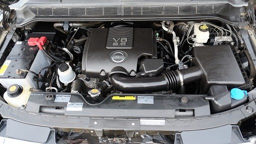 US日産 タイタン SV