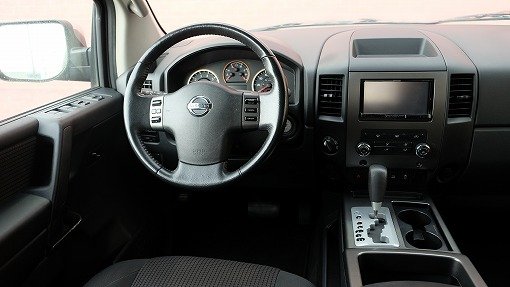 US日産 タイタン SV
