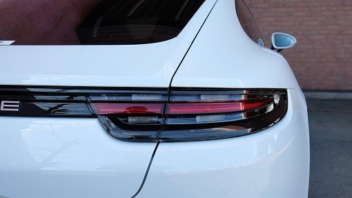 ポルシェ パナメーラ 4 E-ハイブリッド