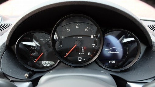 ポルシェ 718 ケイマン