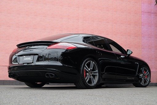 ポルシェ パナメーラ GTS