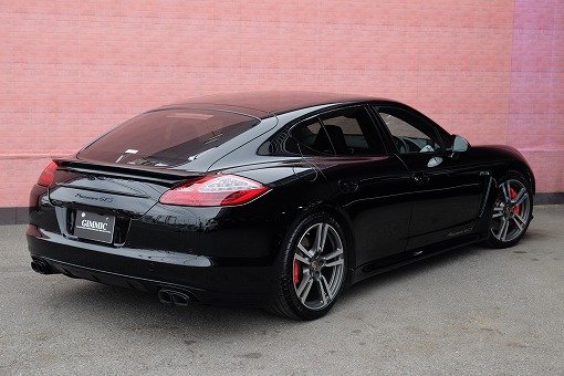 ポルシェ パナメーラ GTS