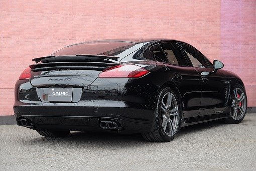 ポルシェ パナメーラ GTS