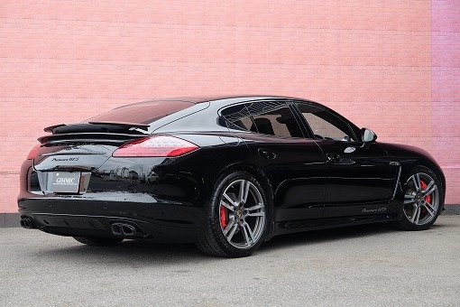 ポルシェ パナメーラ GTS