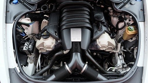 ポルシェ パナメーラ ｽﾎﾟｰﾂｸﾛﾉPKG