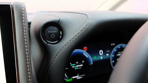トヨタ アルファード ハイブリッド