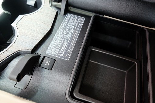 トヨタ ランドクルーザー 300 ZX
