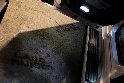 トヨタ ランドクルーザー 300 ZX