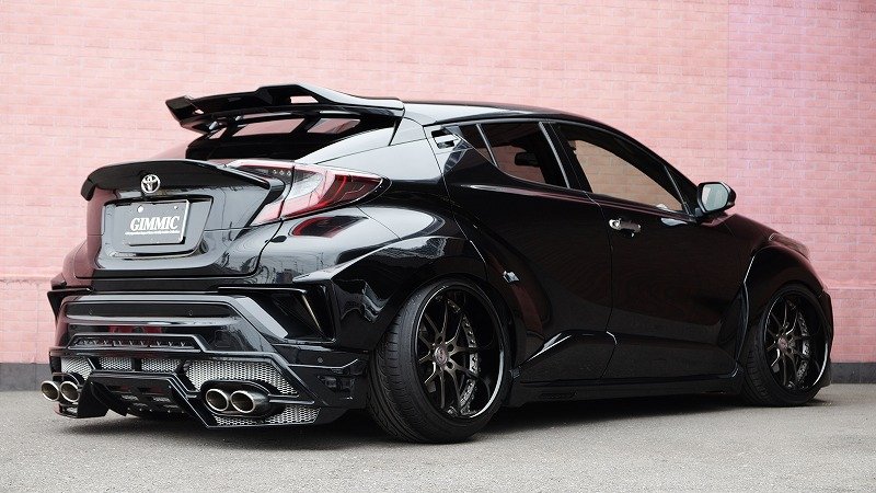 トヨタ C-HR 1.8HV G-LED E/D（3）
