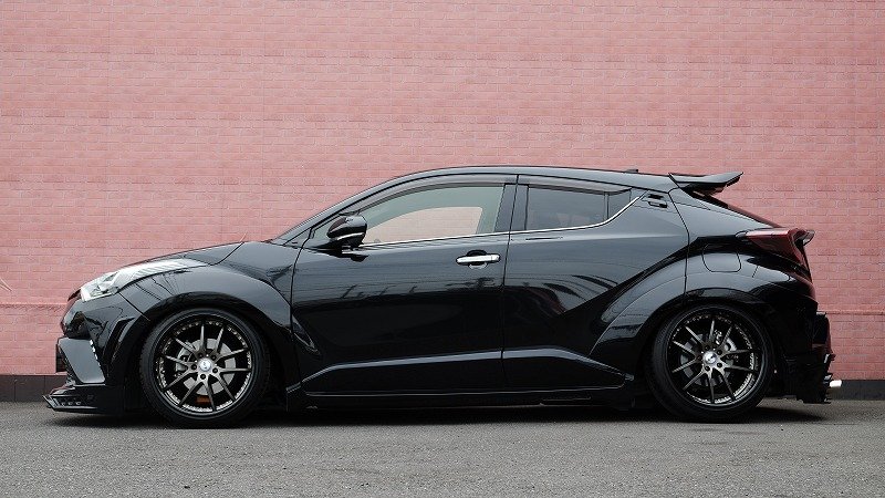 トヨタ C-HR 1.8HV G-LED E/D（5）