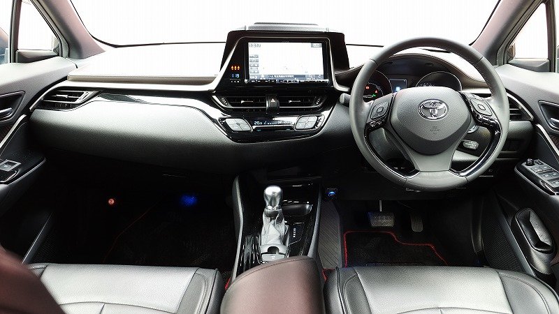 トヨタ C-HR 1.8HV G-LED E/D（6）
