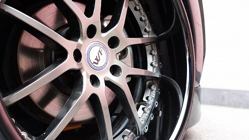 トヨタ C-HR 1.8HV G-LED E/D