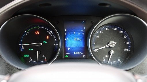 トヨタ C-HR 1.8HV G-LED E/D