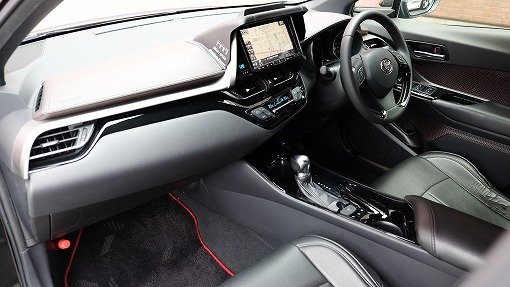 トヨタ C-HR 1.8HV G-LED E/D