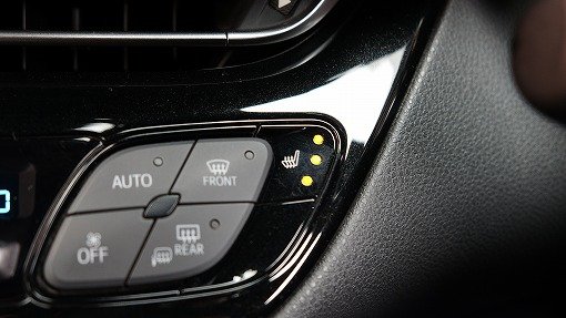 トヨタ C-HR 1.8HV G-LED E/D