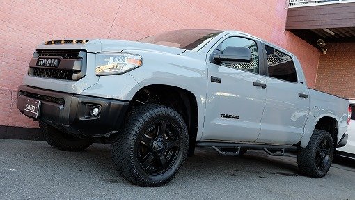 USトヨタ タンドラ クルーマックスSR5
