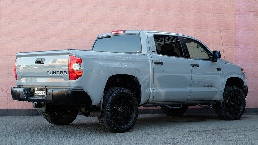USトヨタ タンドラ クルーマックスSR5