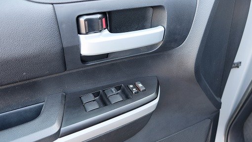USトヨタ タンドラ クルーマックスSR5