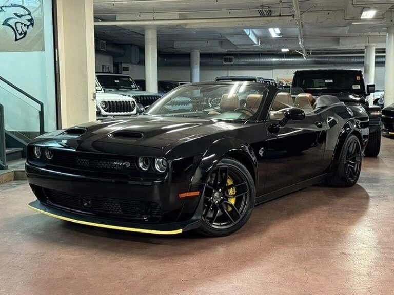 2023 ダッジ チャレンジャー SRT Hellcat