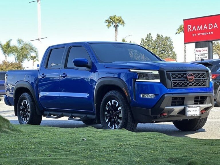 2024 日産 フロンティア Pro-X
