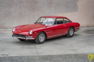 1967 ヨーロッパ車 330 GT 2+2