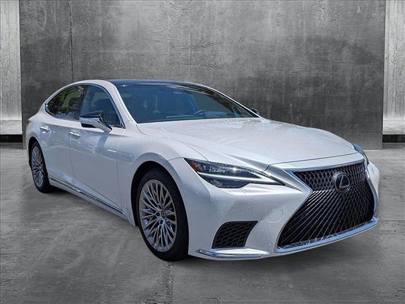 2024 インフィニティ LS 500