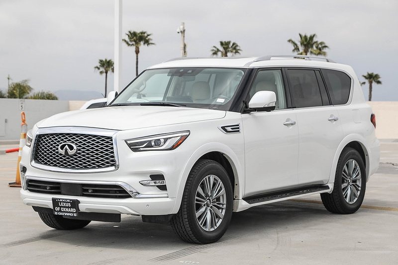 2023 インフィニティ QX80 Luxe