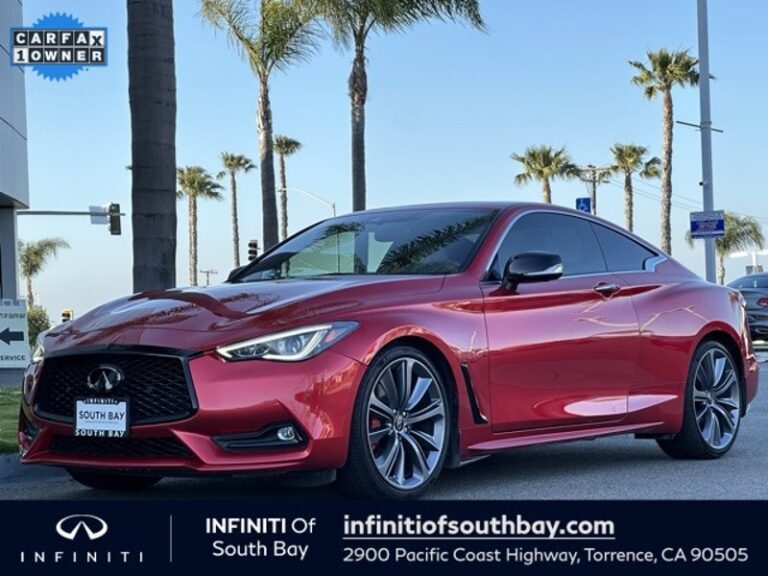 2022 インフィニティ Q60 Red Sport 400