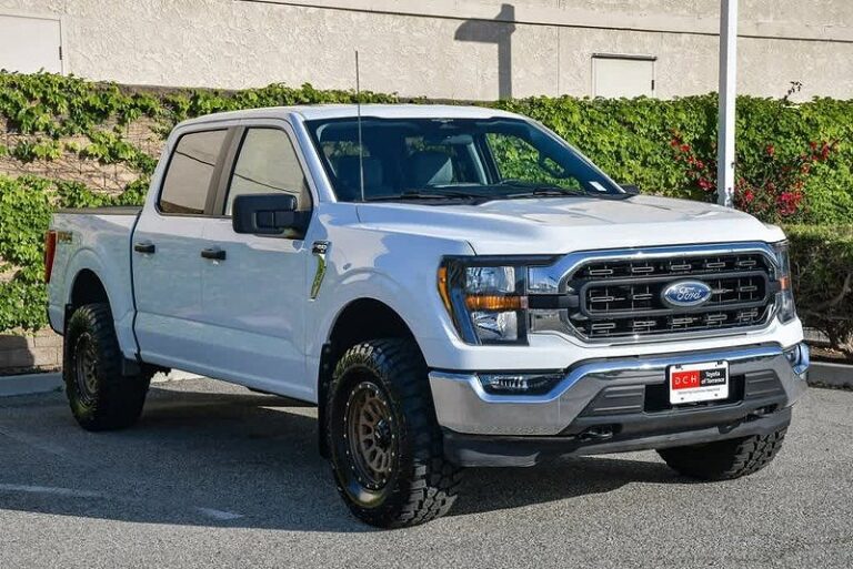 2023 フォード F150 4×4SuperCrew