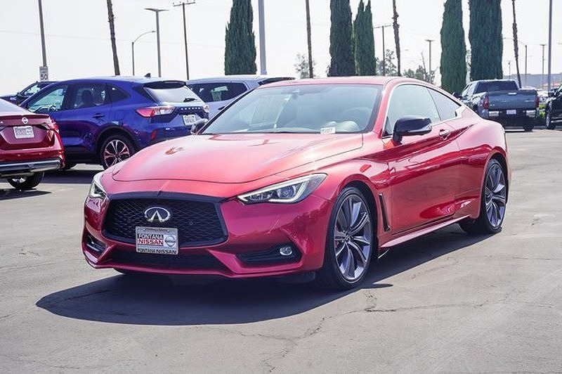2022 インフィニティ Q60 Red Sport 400