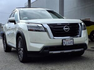 2024 日産 パスファインダー SL