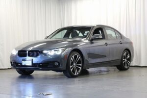 2018 330i セダン