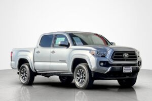 2023 トヨタ タコマ SR5