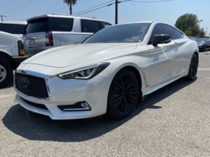 2021 インフィニティ Q60 3.0t Luxe